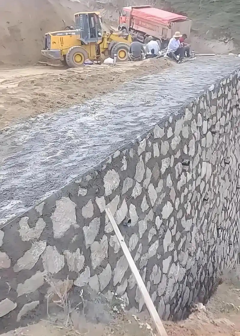 张家口沽源县边坡加固